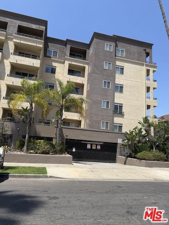 991 Arapahoe Street - Photo 1