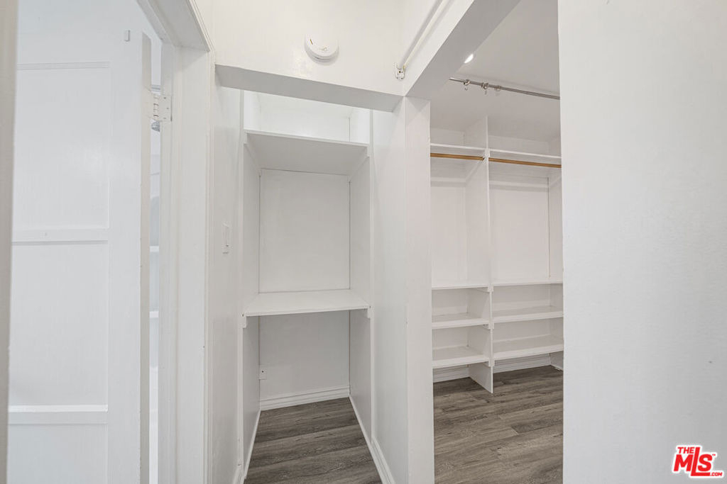 1238 S Beverly Glen Boulevard - Photo 12