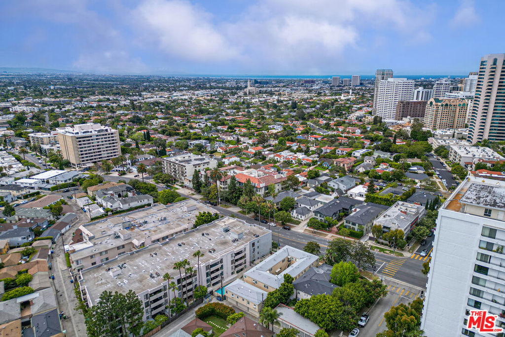 1238 S Beverly Glen Boulevard - Photo 18