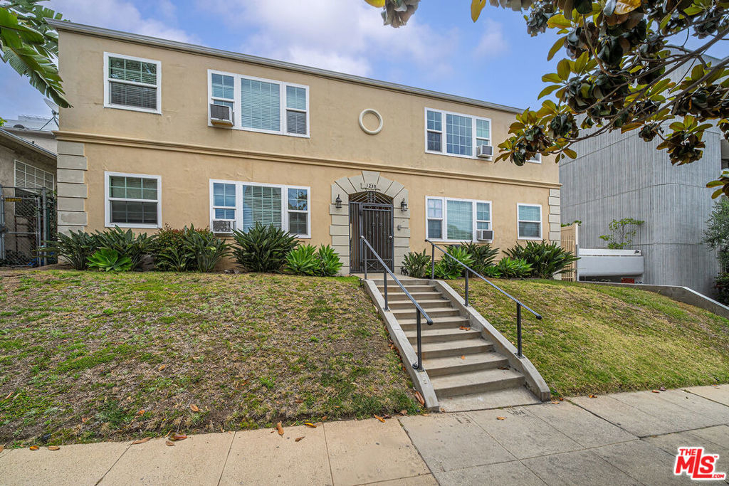 1238 S Beverly Glen Boulevard - Photo 21
