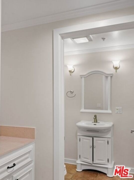 10616 Kinnard Avenue - Photo 13