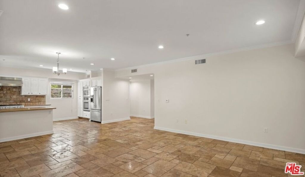 10616 Kinnard Avenue - Photo 14