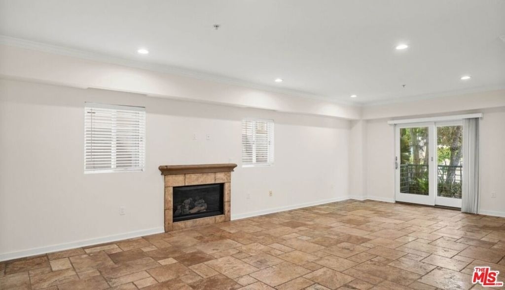 10616 Kinnard Avenue - Photo 4
