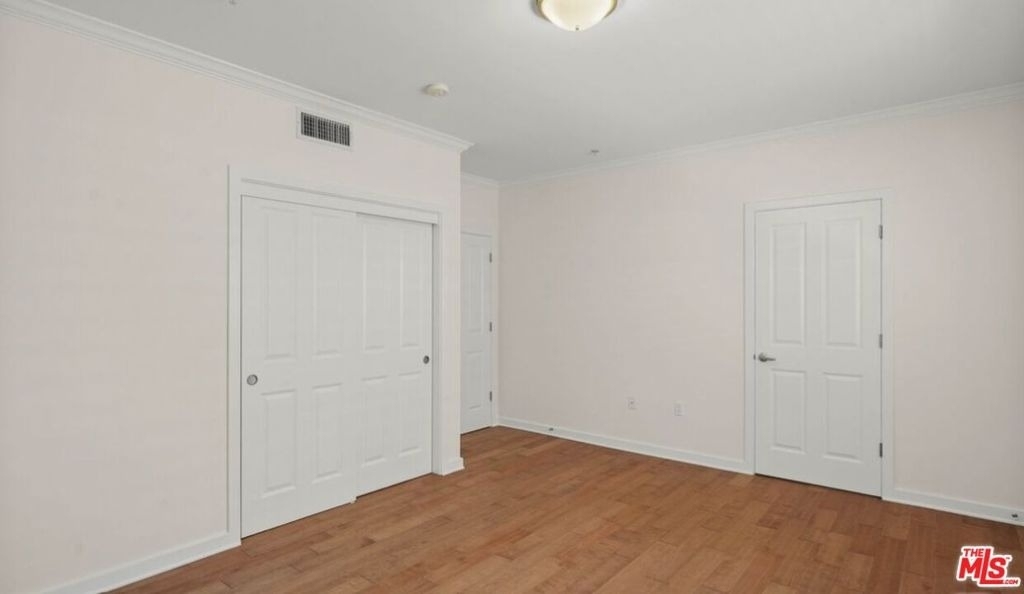 10616 Kinnard Avenue - Photo 18