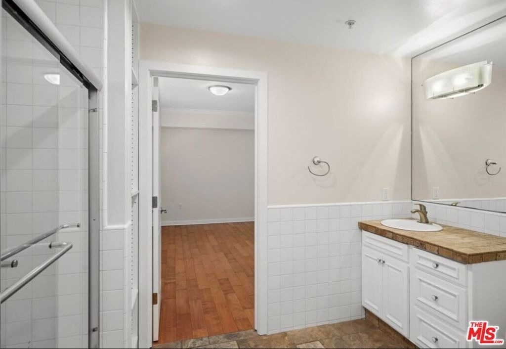 10616 Kinnard Avenue - Photo 25