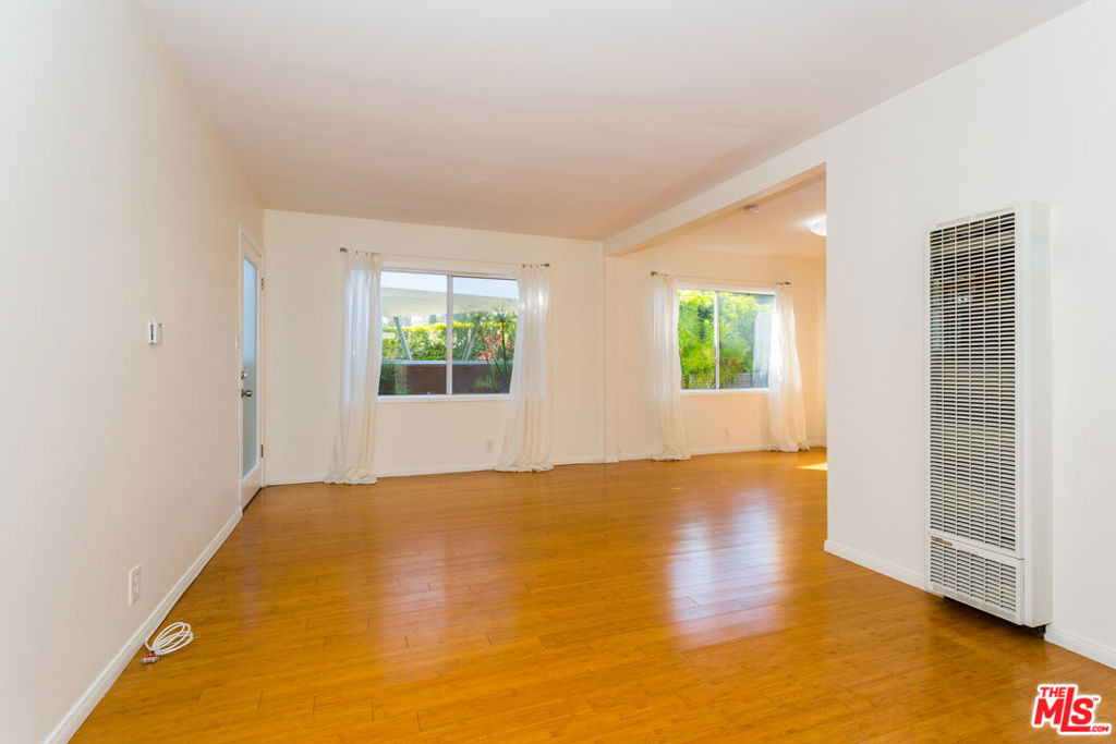 2410 Abbot Kinney Boulevard - Photo 3