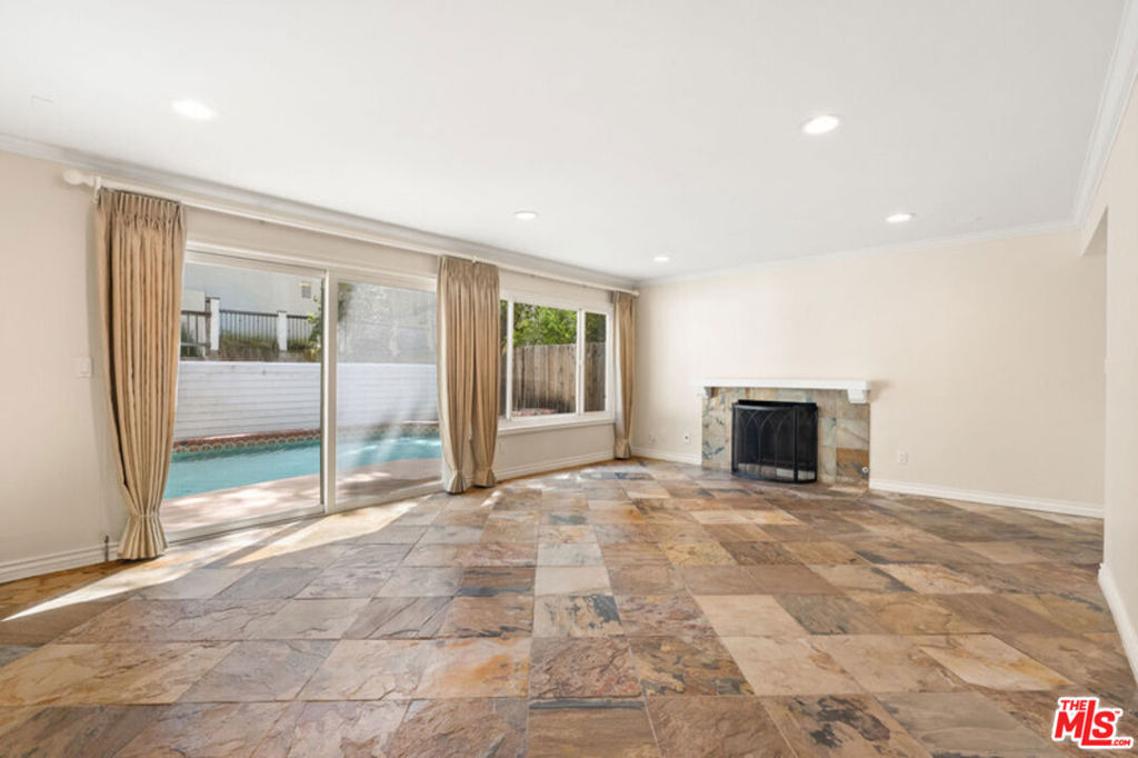 22840 Sparrowdell Drive - Photo 5