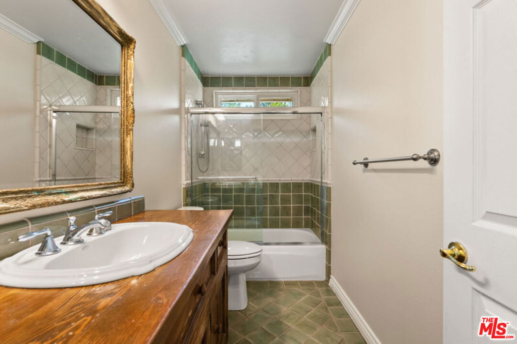 22840 Sparrowdell Drive - Photo 13