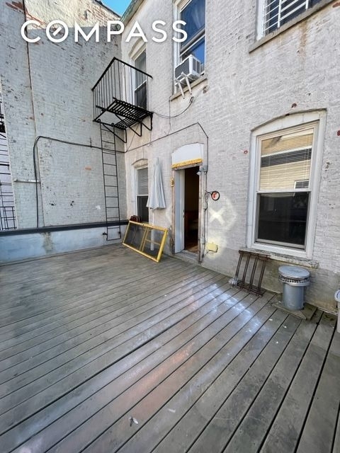 Church Avenue - Photo 9