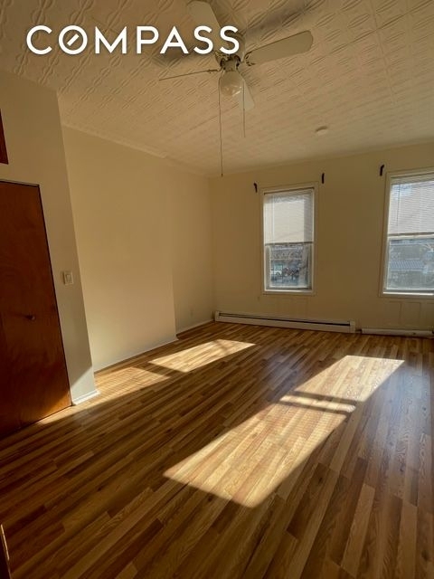 Church Avenue - Photo 11