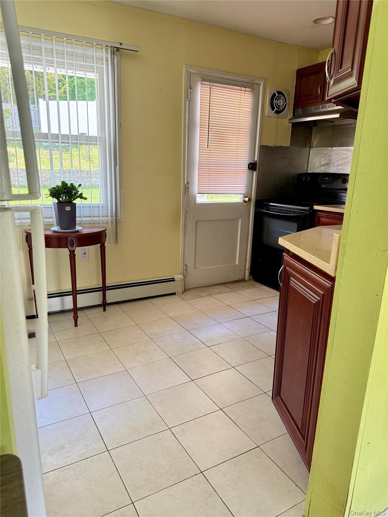 16 Greenway Circle - Photo 4