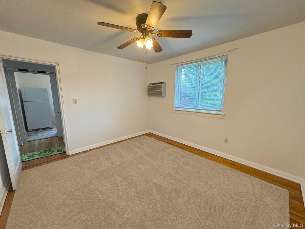263-45 73rd Avenue - Photo 5