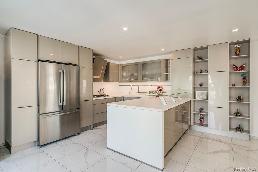 10 Beach Hill Drive - Photo 16