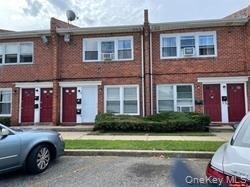 680 Evelyn Avenue - Photo 0