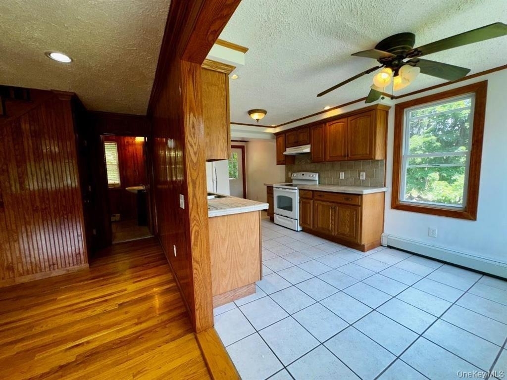 8 Lake Avenue - Photo 14