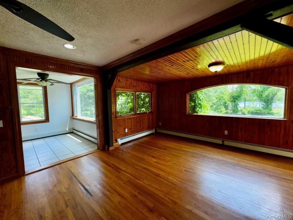 8 Lake Avenue - Photo 11
