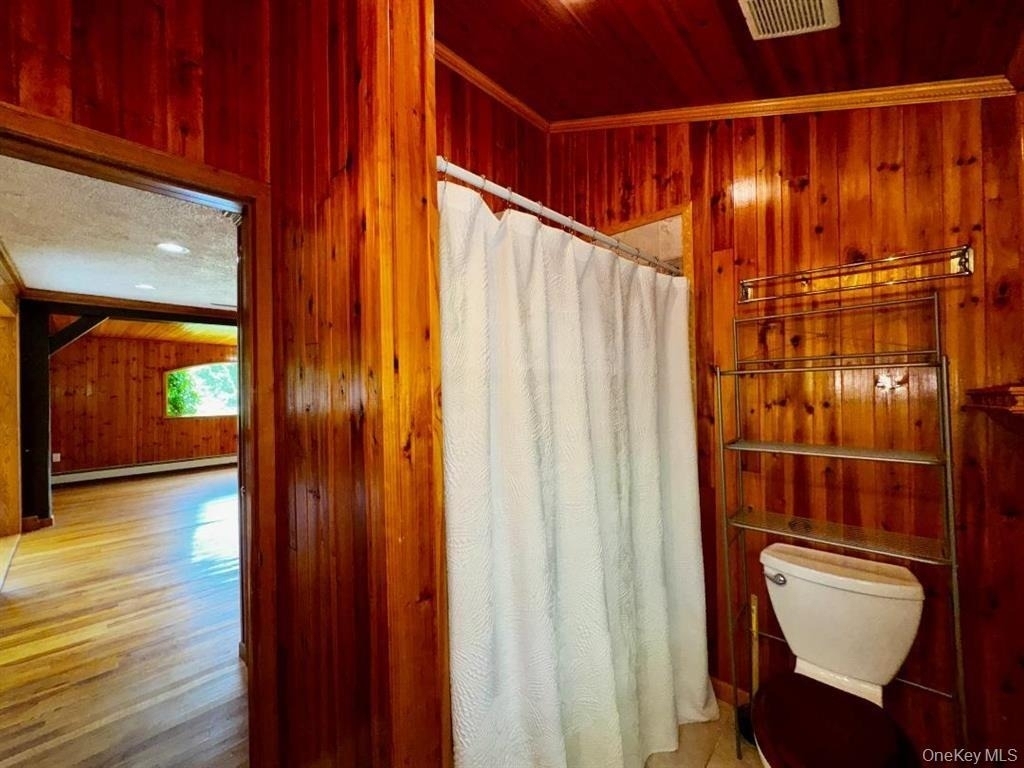 8 Lake Avenue - Photo 18