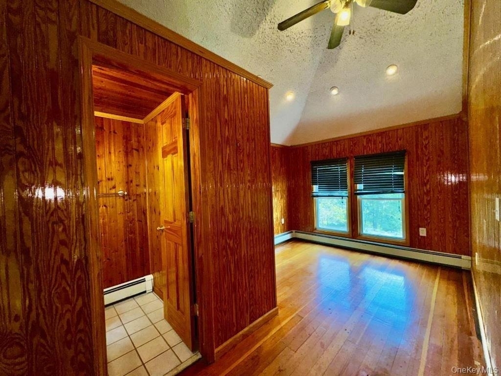 8 Lake Avenue - Photo 25