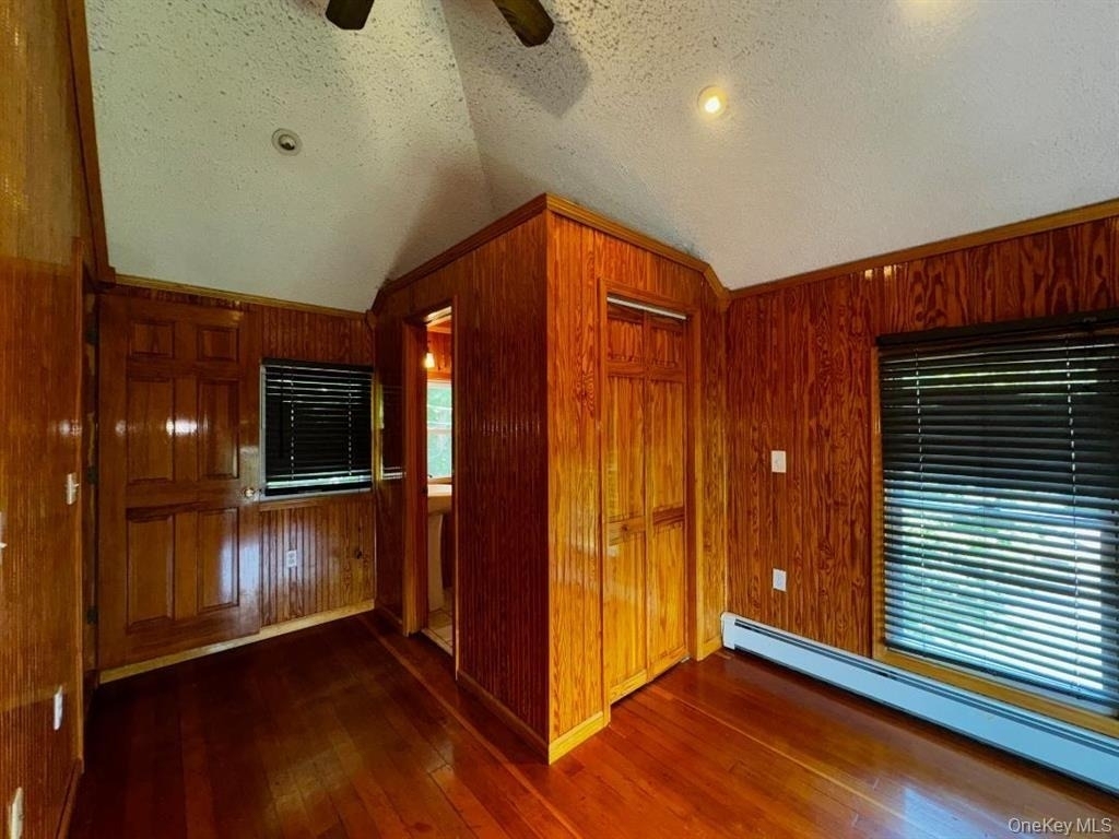 8 Lake Avenue - Photo 24
