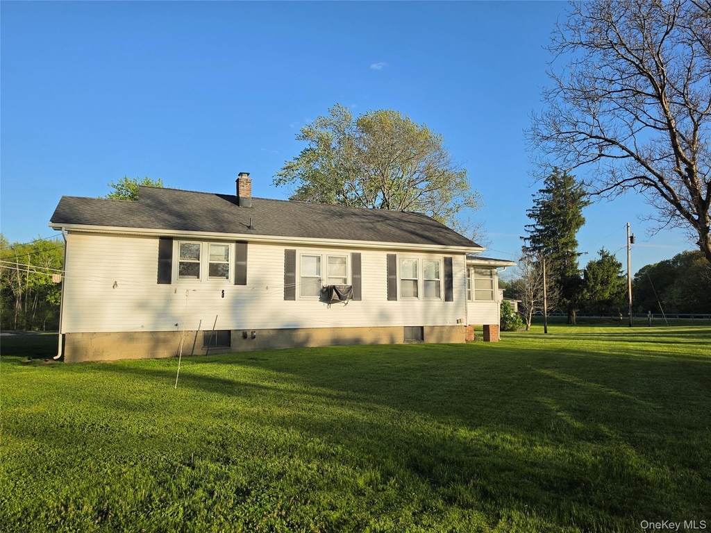 1836 Route 300 - Photo 2