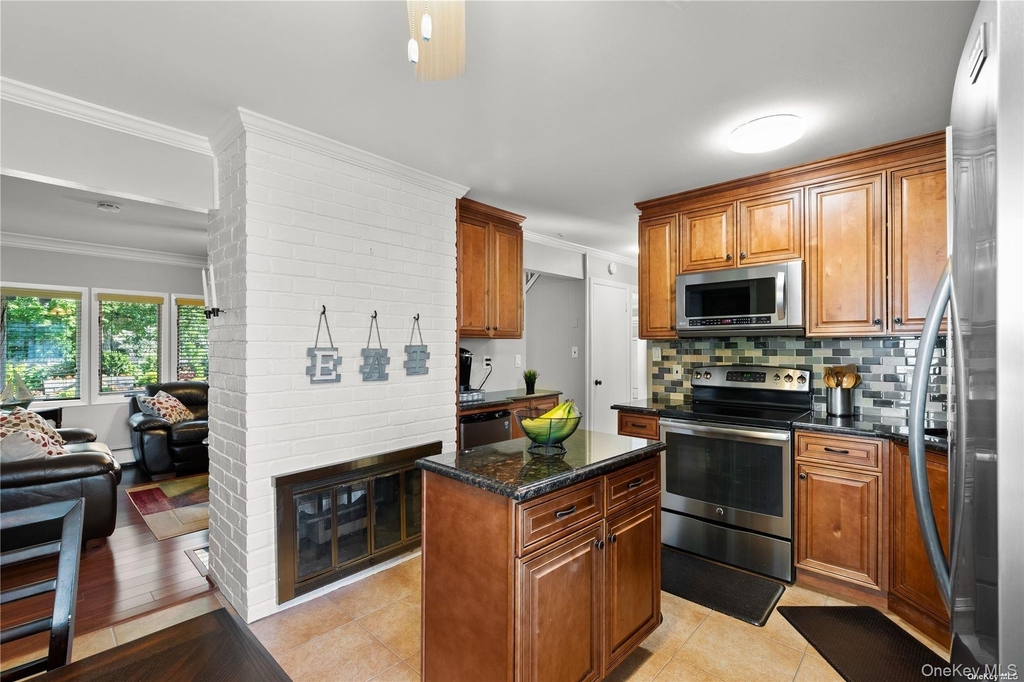 64 Arrow Lane - Photo 2
