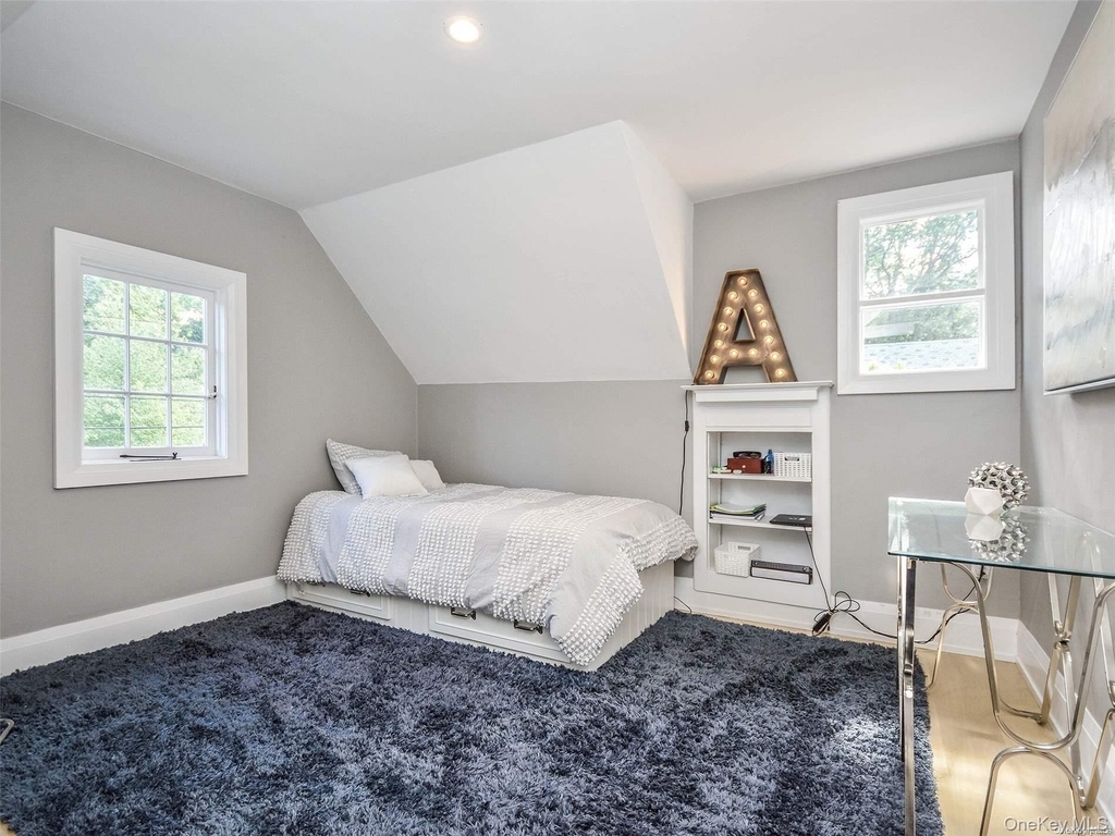 79 Reid Avenue - Photo 18