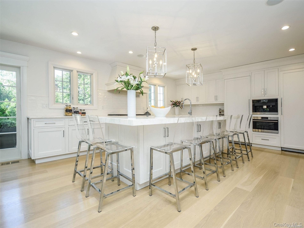 79 Reid Avenue - Photo 6