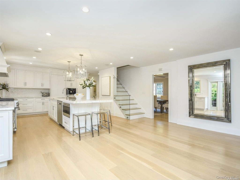 79 Reid Avenue - Photo 10