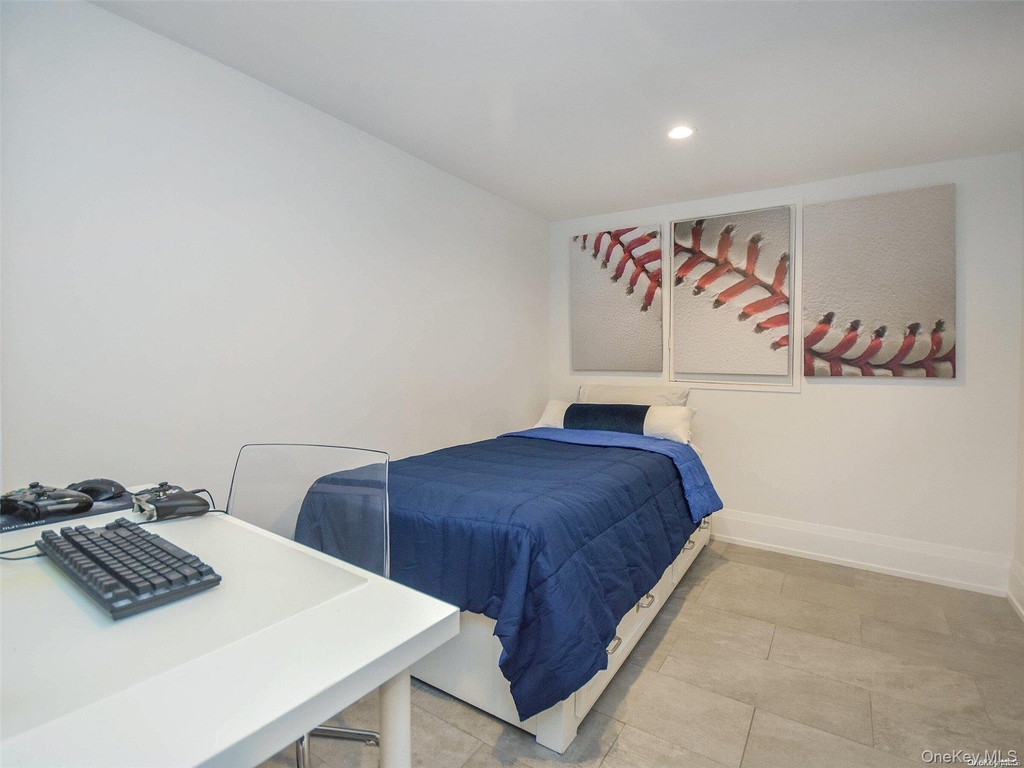 79 Reid Avenue - Photo 20