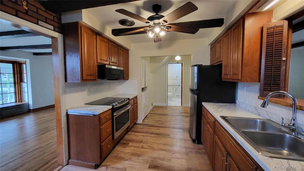 156 Doris Street - Photo 5