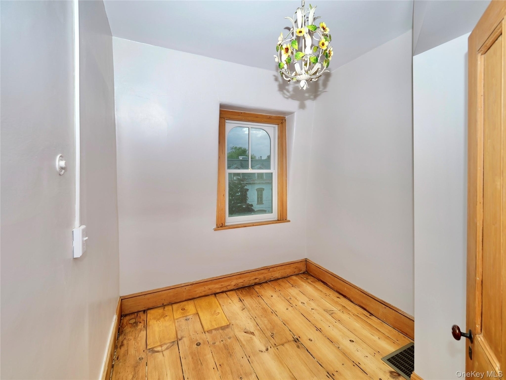 4 Grand Street - Photo 22