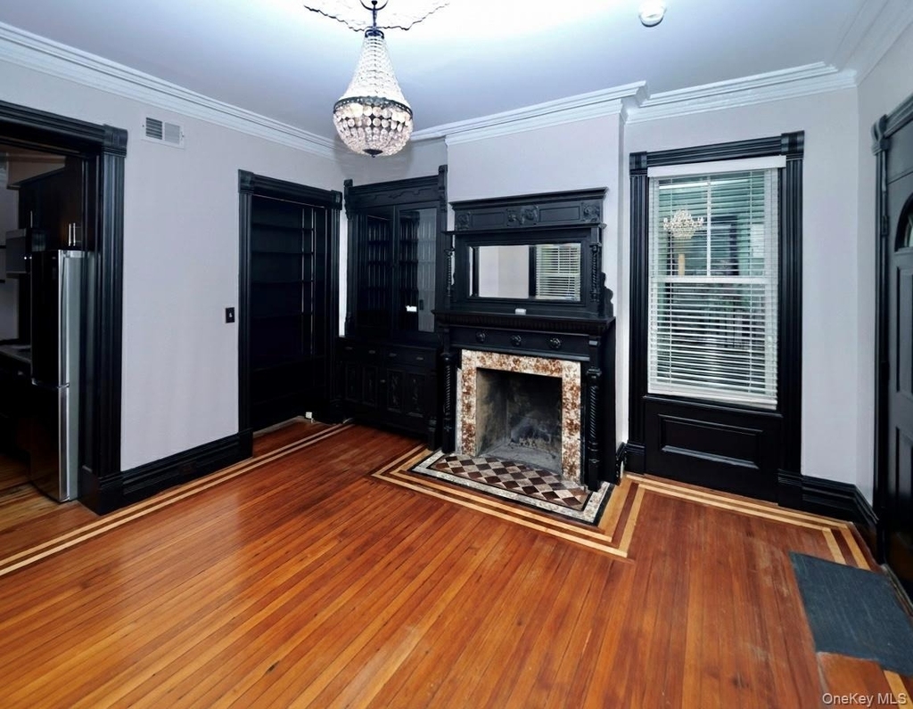 4 Grand Street - Photo 9