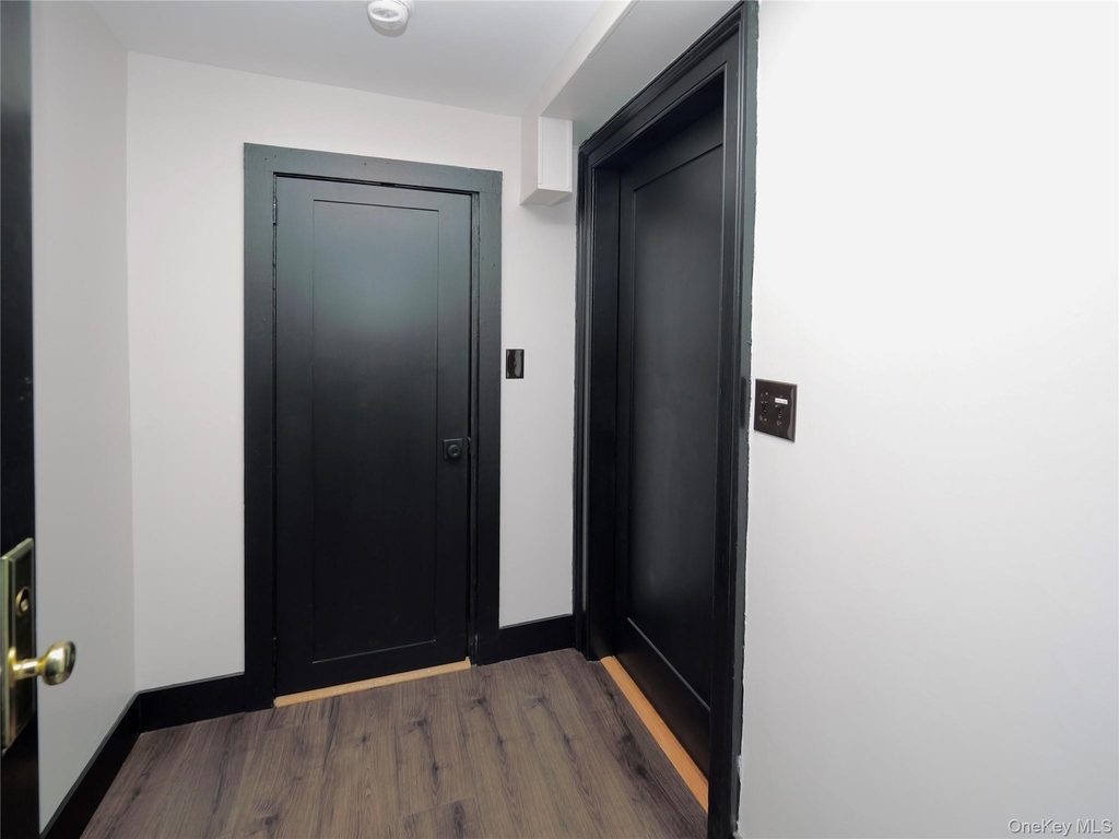 4 Grand Street - Photo 17