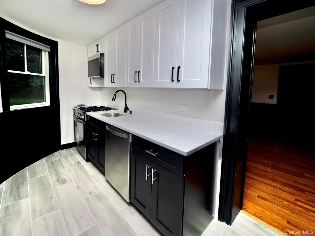 4 Grand Street - Photo 11