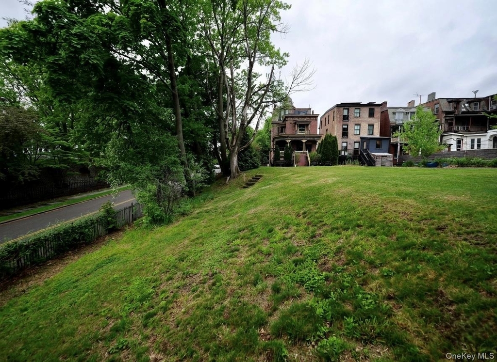 4 Grand Street - Photo 23