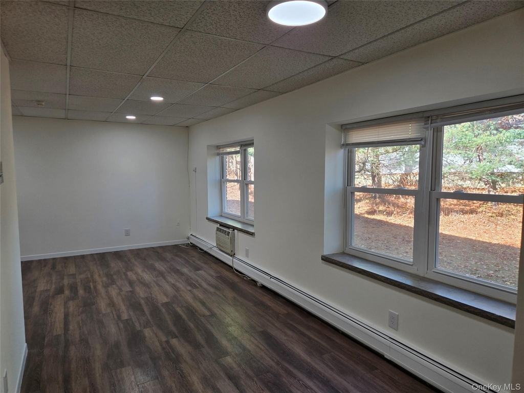 119 W Crooked Hill Road - Photo 6