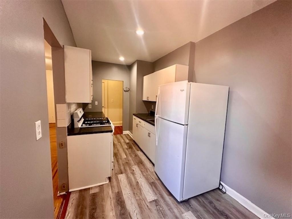 312 Main Street - Photo 5