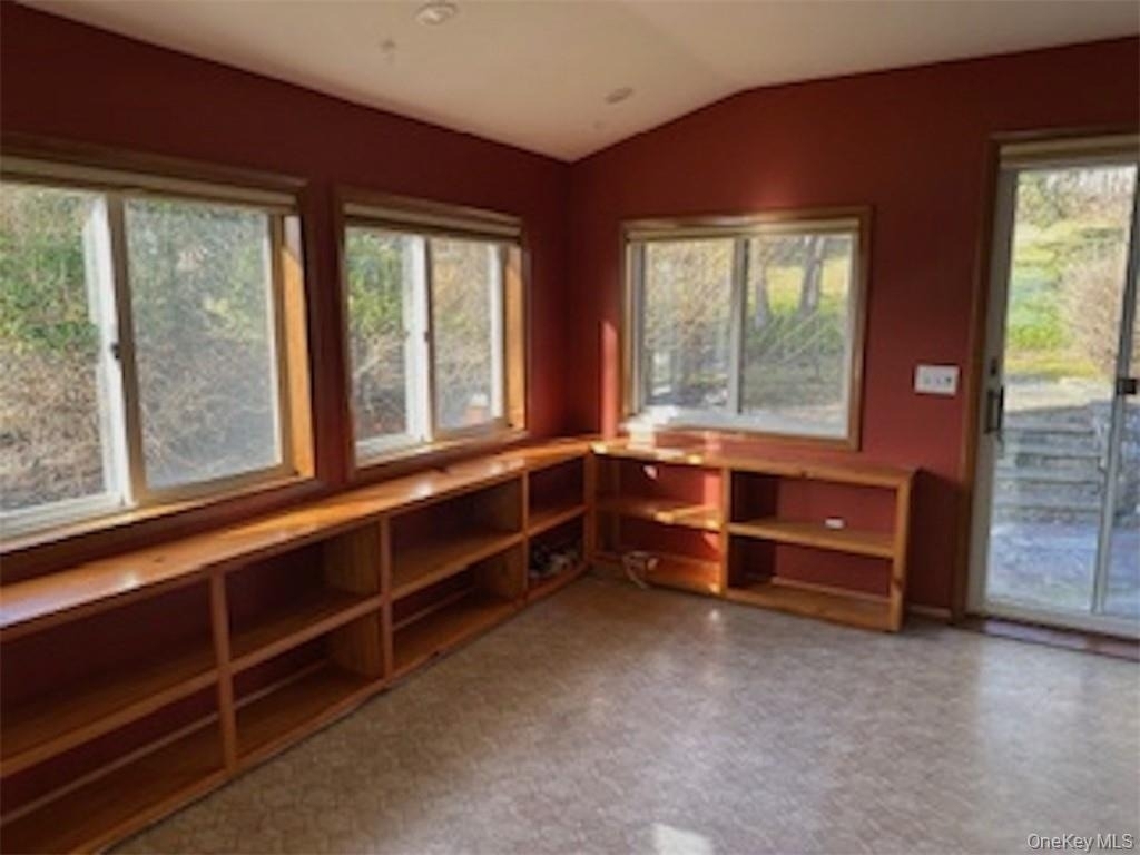 423 Springvale Road - Photo 20