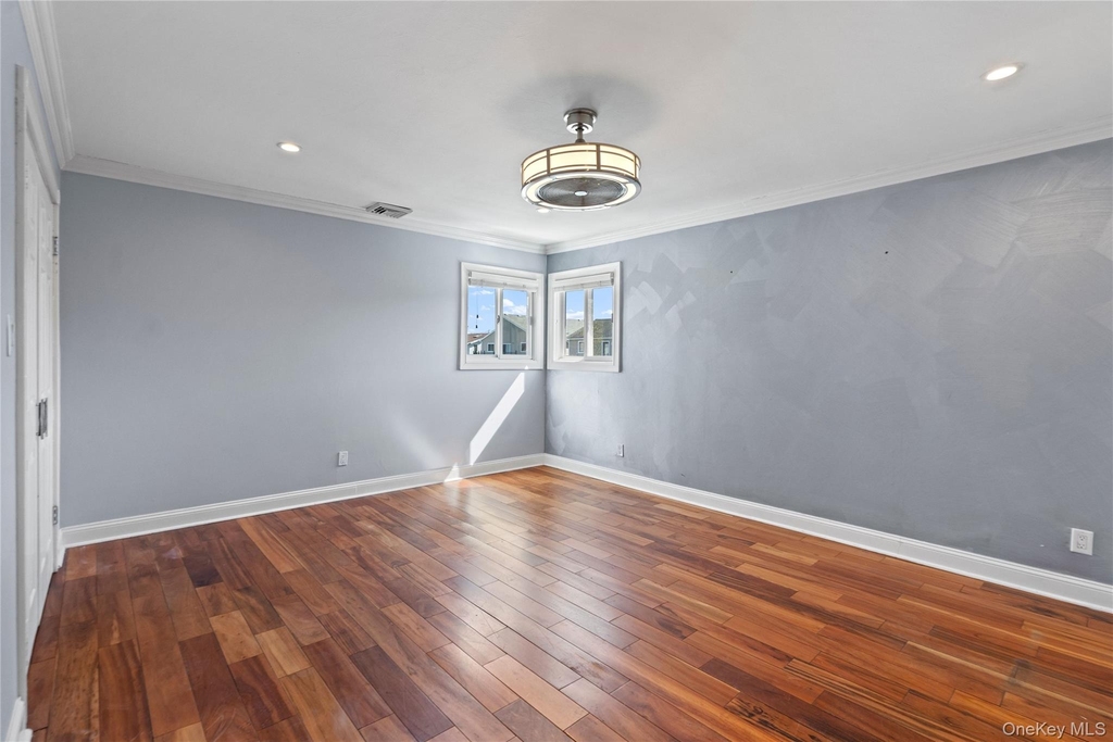 539 Nassau Avenue - Photo 15
