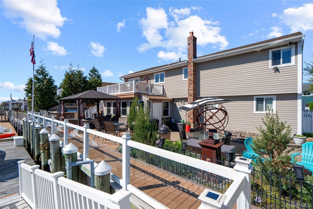 539 Nassau Avenue - Photo 30