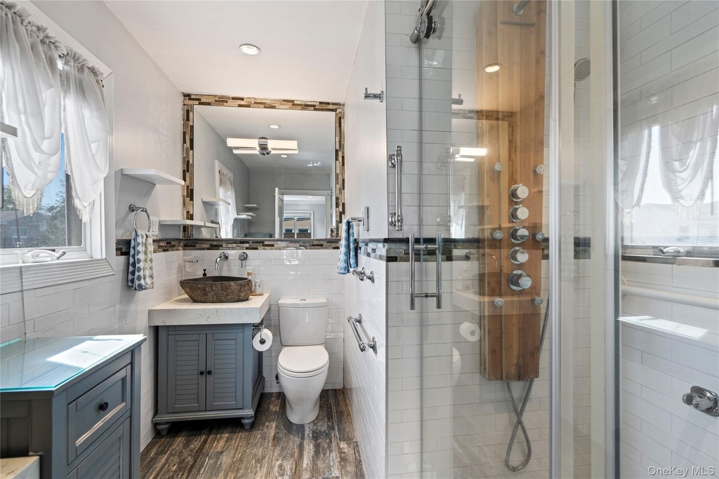539 Nassau Avenue - Photo 16