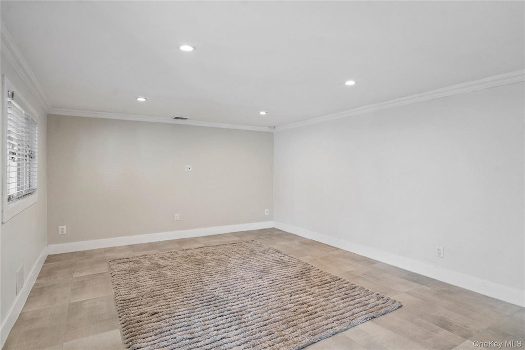 539 Nassau Avenue - Photo 21