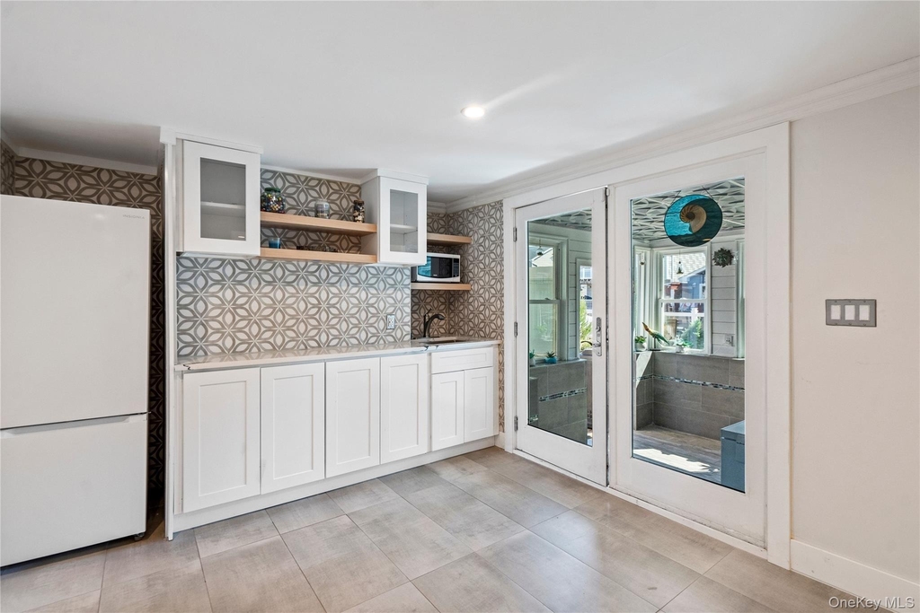 539 Nassau Avenue - Photo 23