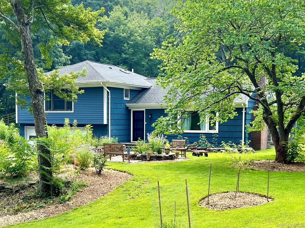 119 Mustato Road - Photo 0