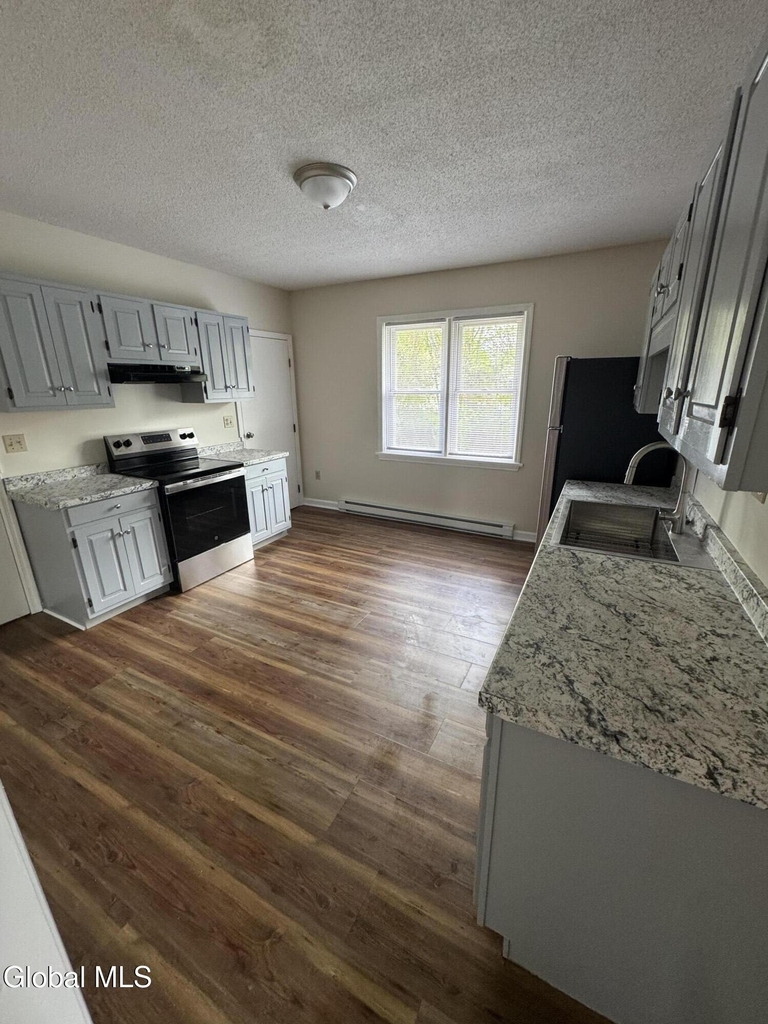90 Pleasant Street - Photo 5
