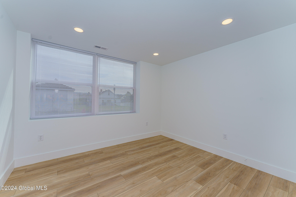 9 Laura Drive - Photo 13