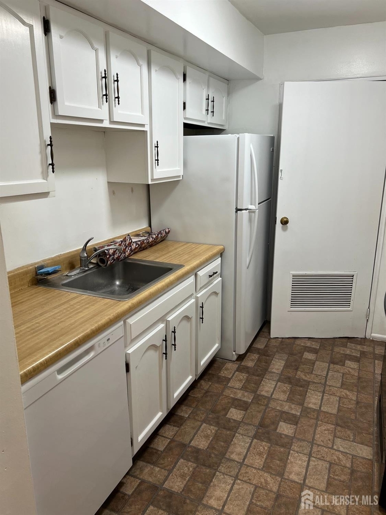 40-3 Prospect Street - Photo 2
