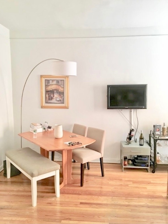 1555 2nd Avenue - Photo 1