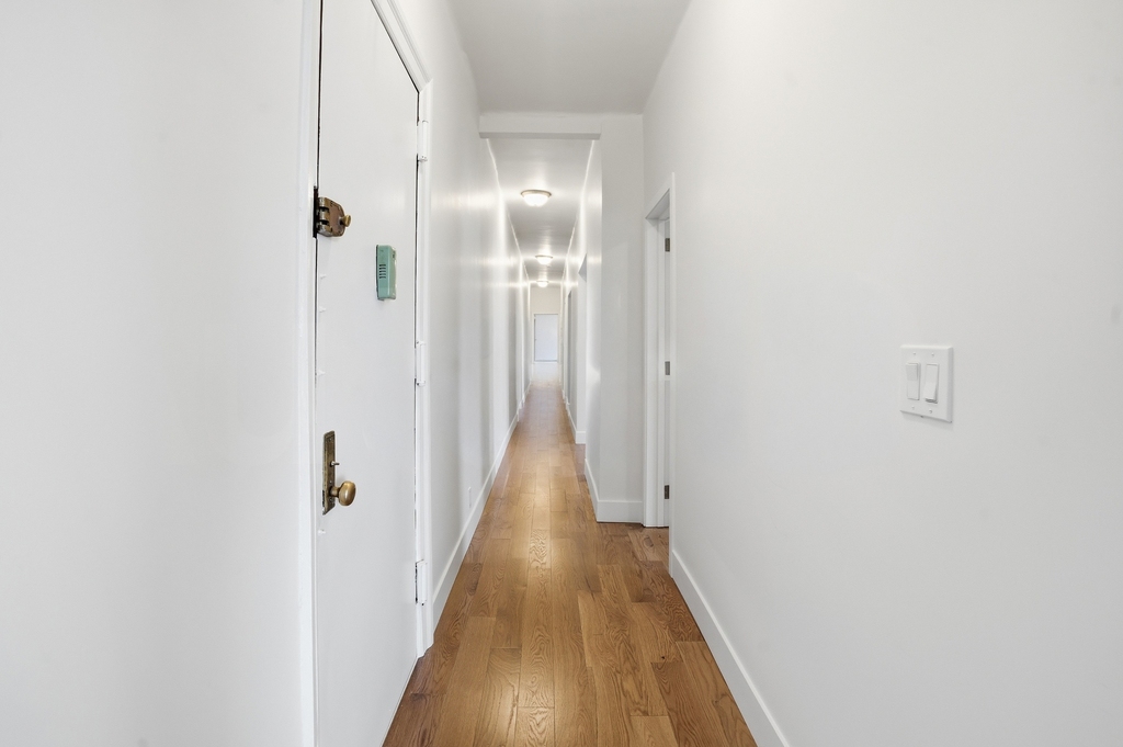 4260 Broadway - Photo 8