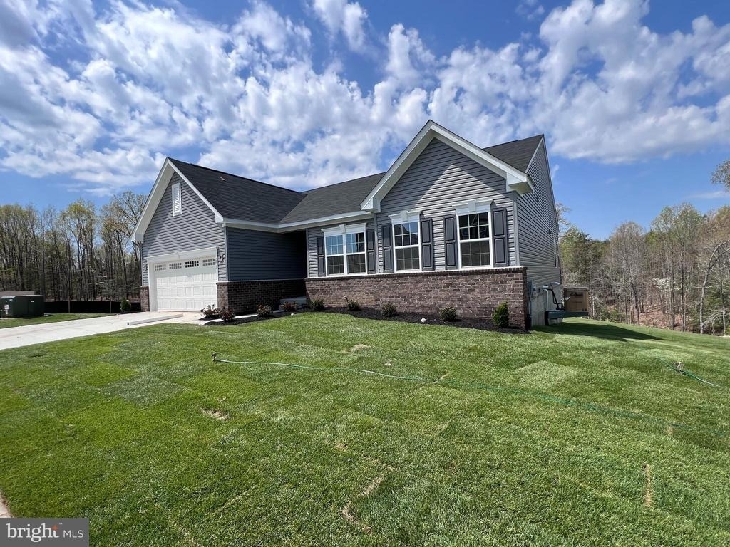 5020 Birch Leaf Circle - Photo 0